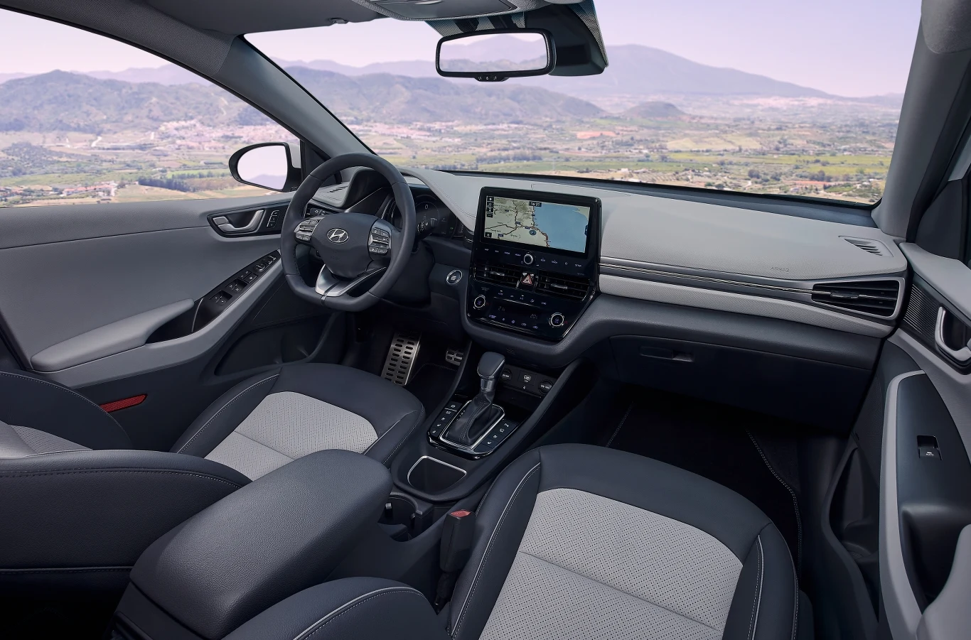 Hyundai Ioniq Hyundai Ioniq