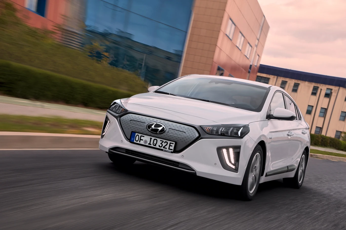 Hyundai Ioniq Hyundai Ioniq
