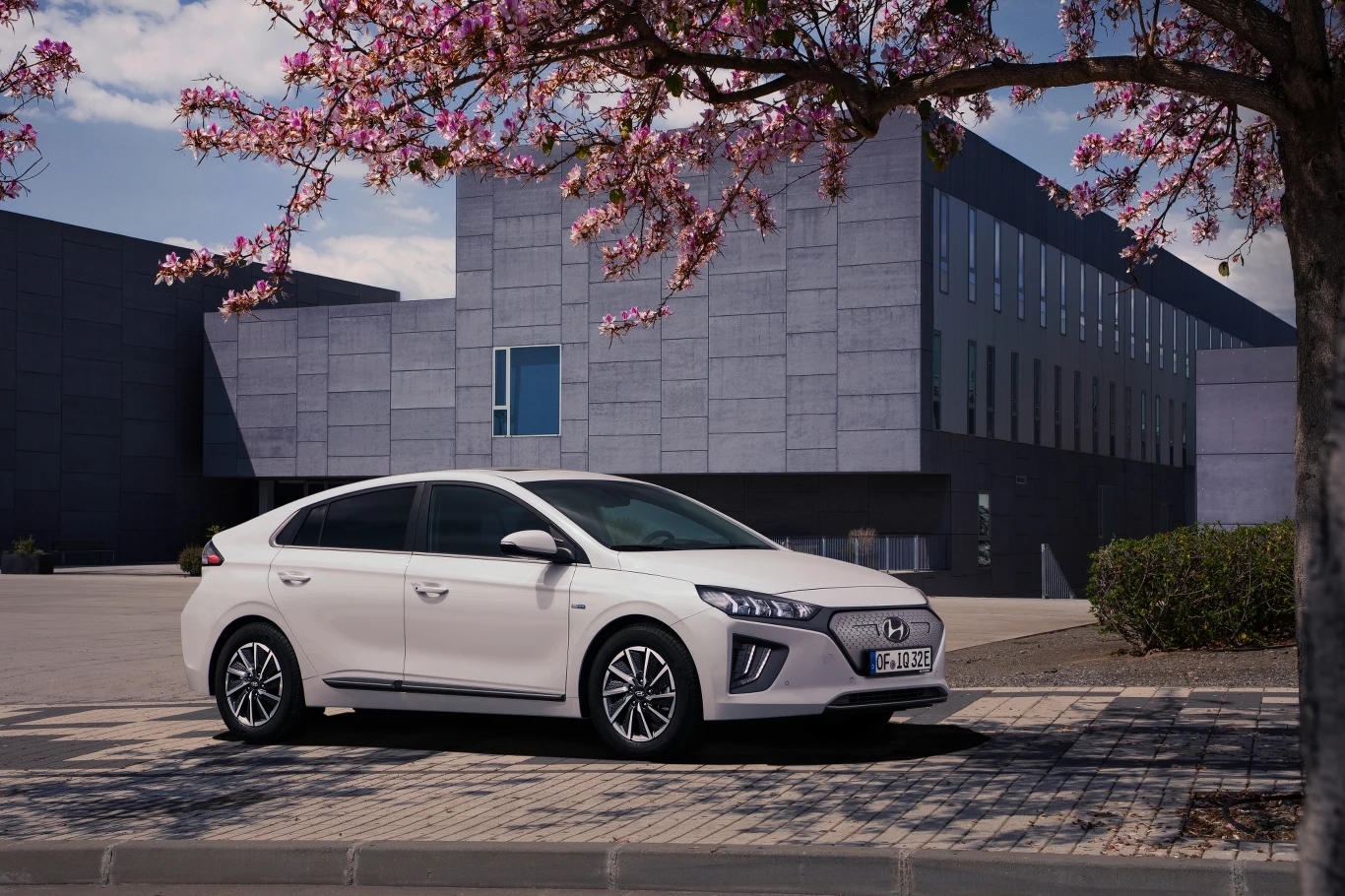 Hyundai Ioniq Hyundai Ioniq