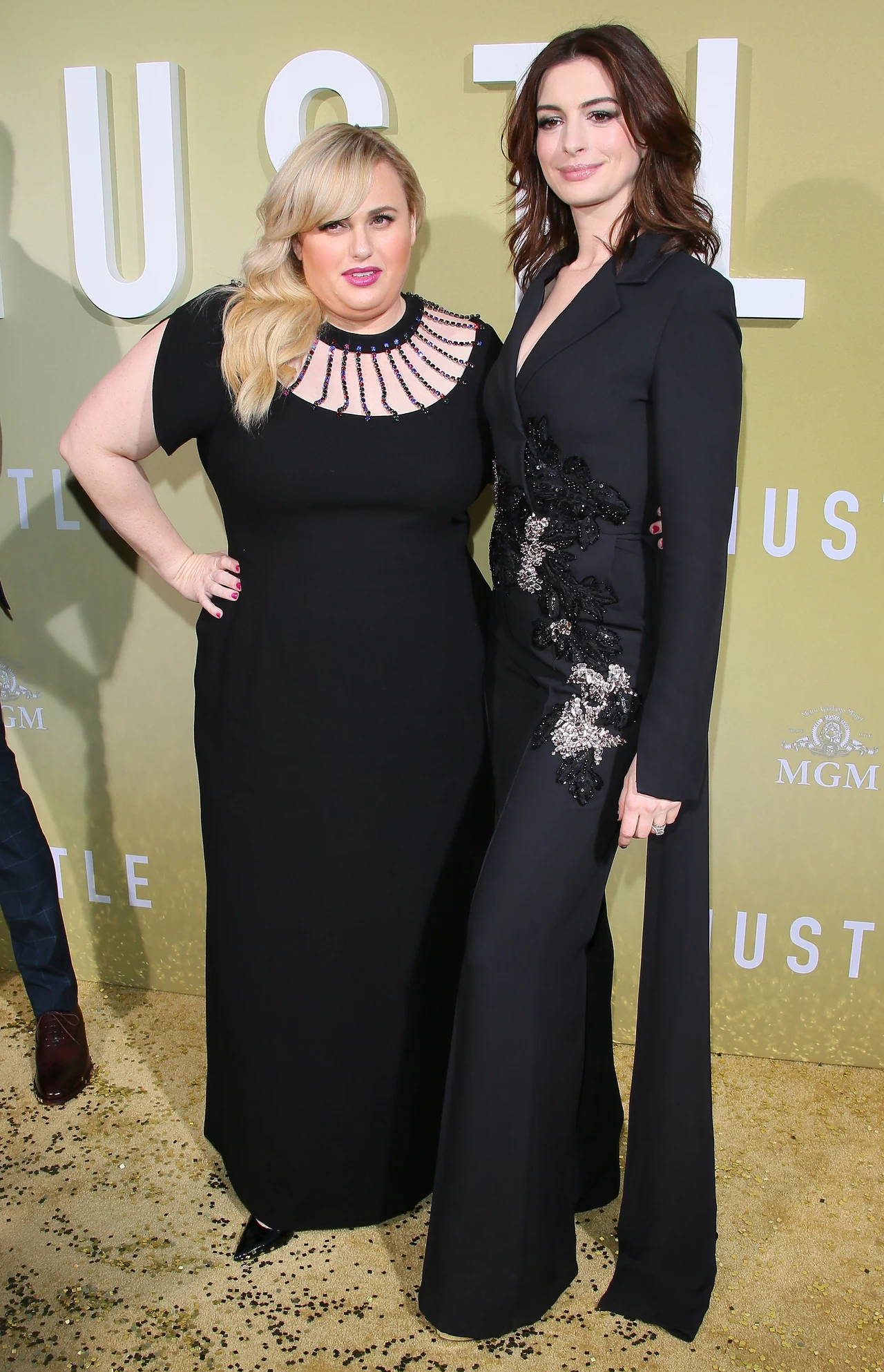 Anne Hathaway i Rebel Wilson Anne Hathaway i Rebel Wilson