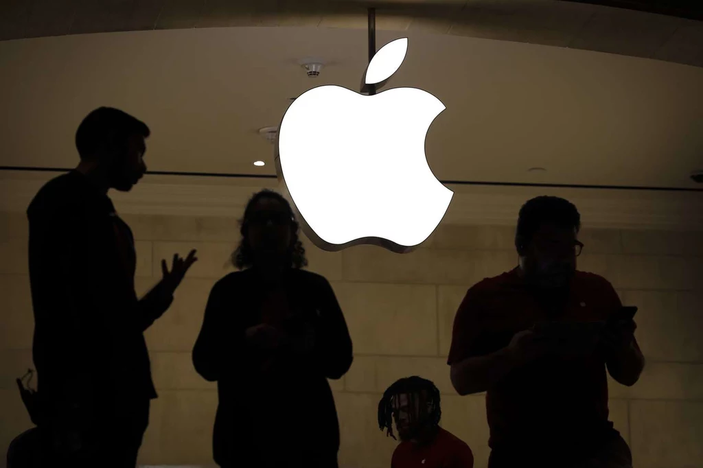 UOKiK dostaje zawiadomienia dotyczące Apple. Klienci w Polsce mają dość.