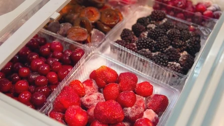 Jak mrozić truskawki, by zachowały swój smak?