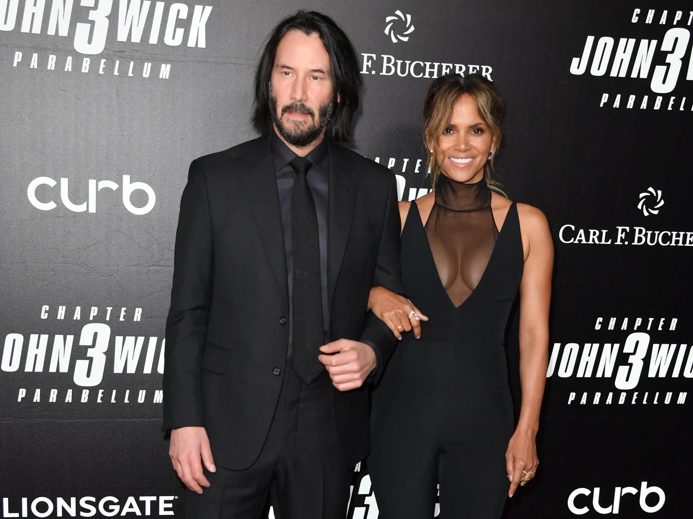 Teraz prawdopodobnie do gry trafi kobieca postać filmowa, grana przez Halle Berry w produkcji John Wick 3. Berry zagrała tam mroczną rolę Sofii. 