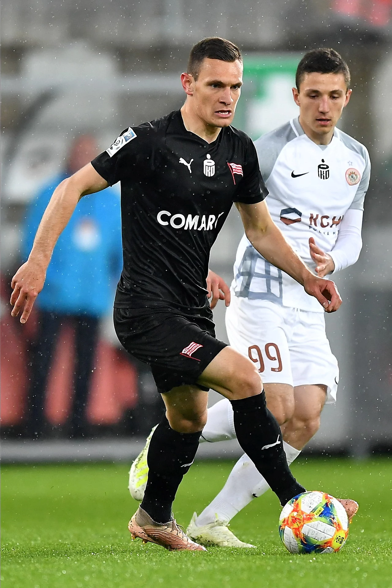 Mecz w Lubinie rozstrzygnął się dopiero w doliczonym czasie gry Mecz w Lubinie rozstrzygnął się dopiero w doliczonym czasie gry