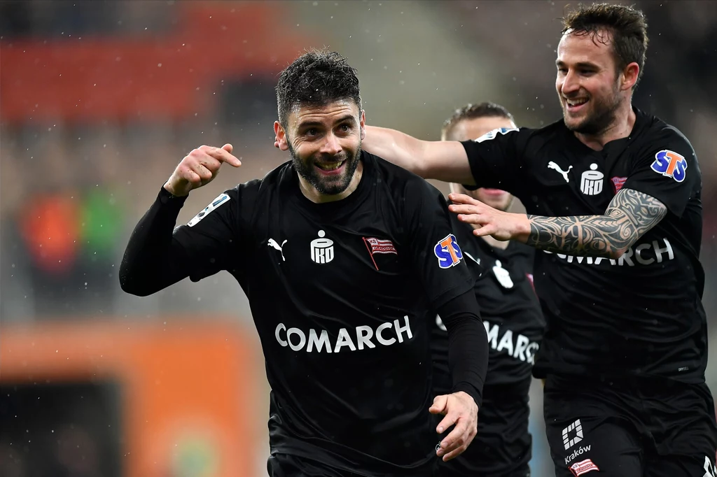 Mecz w Lubinie rozstrzygnął się dopiero w doliczonym czasie gry Mecz w Lubinie rozstrzygnął się dopiero w doliczonym czasie gry