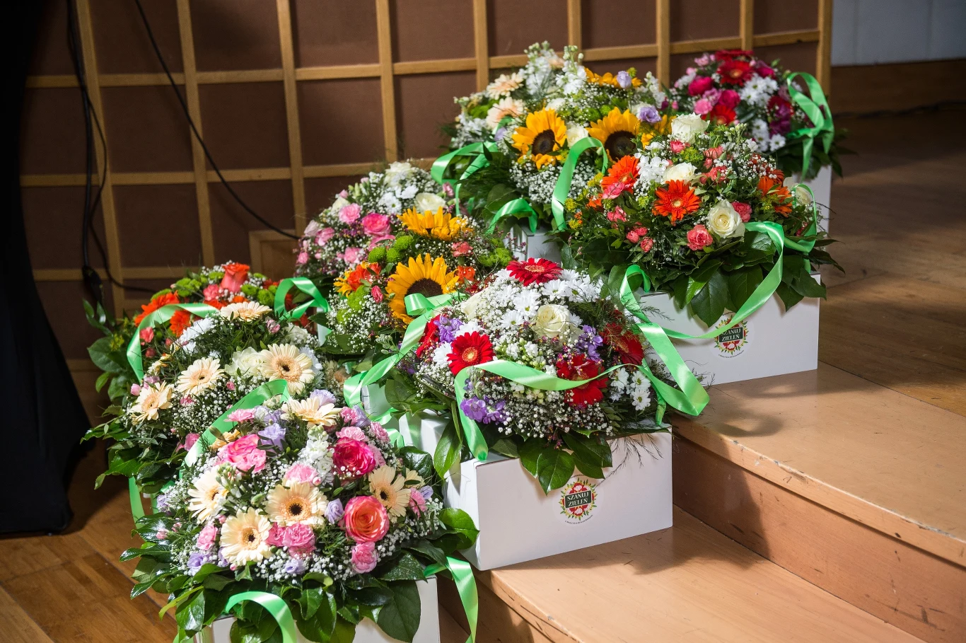 Kwiaty z kwiaciarni internetowej "Szanuj zieleń"