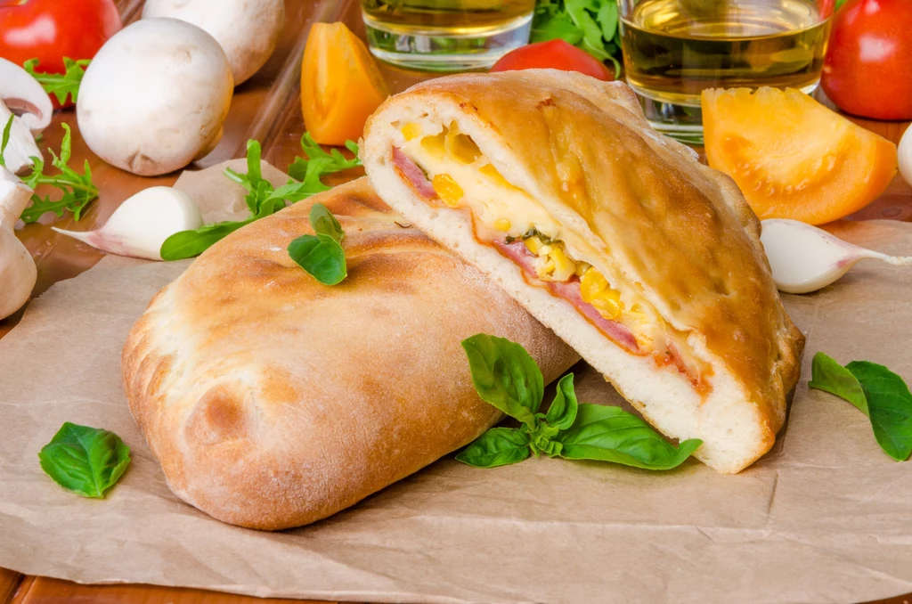 Calzone z kukurydzą