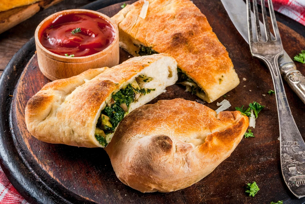 Calzone ze szpinakiem