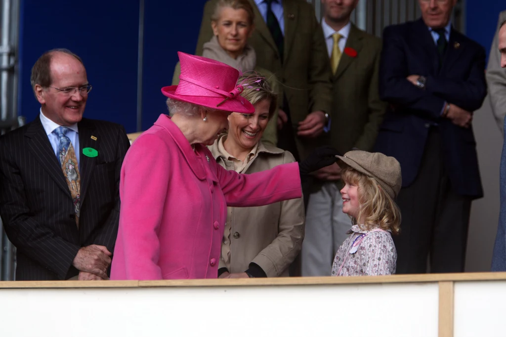 Królowa Elżbieta II i Ludwika Windsor Królowa Elżbieta II i Ludwika Windsor