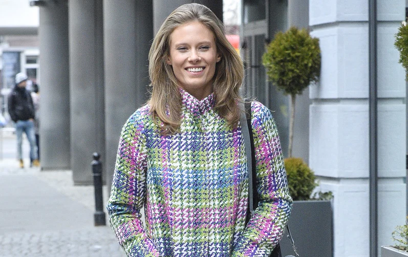 Julia Pietrucha Julia Pietrucha