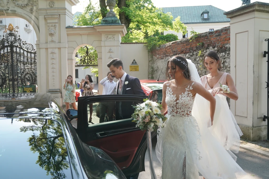 Maciej Kot i Agnieszka Lewkowicz pobrali się 18 maja Maciej Kot i Agnieszka Lewkowicz pobrali się 18 maja