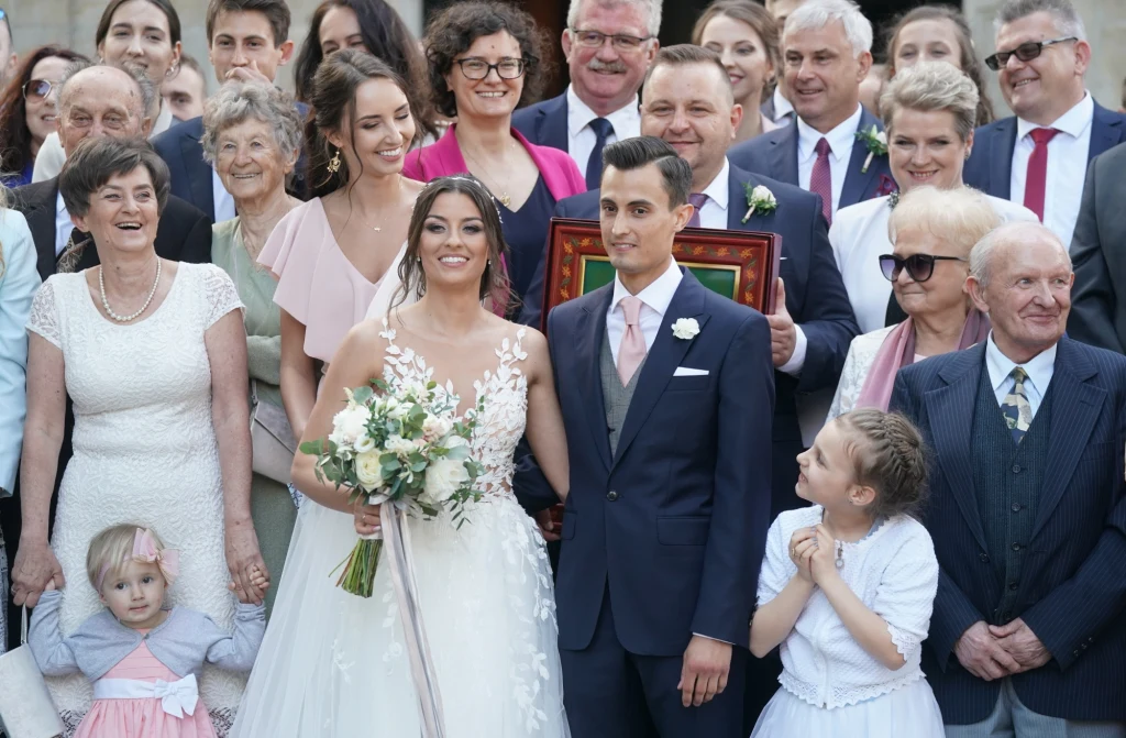 Maciej Kot i Agnieszka Lewkowicz pobrali się 18 maja Maciej Kot i Agnieszka Lewkowicz pobrali się 18 maja