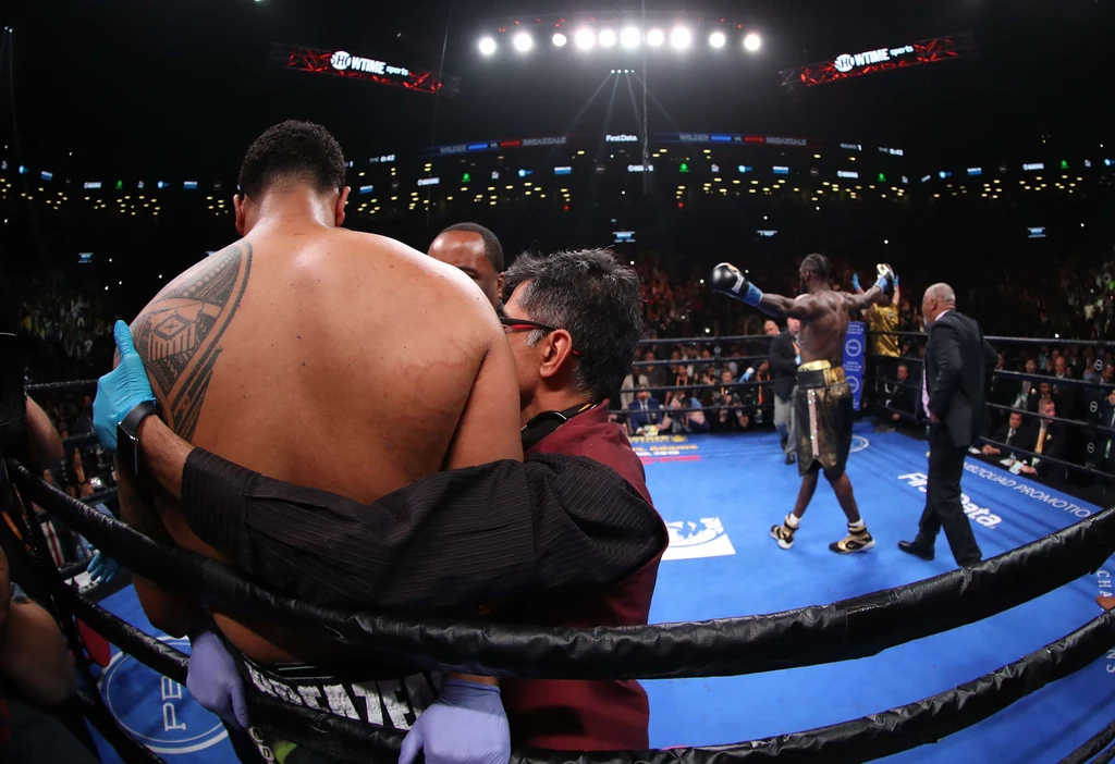 Deontay Wilder kontra Dominic Breazeale Deontay Wilder kontra Dominic Breazeale