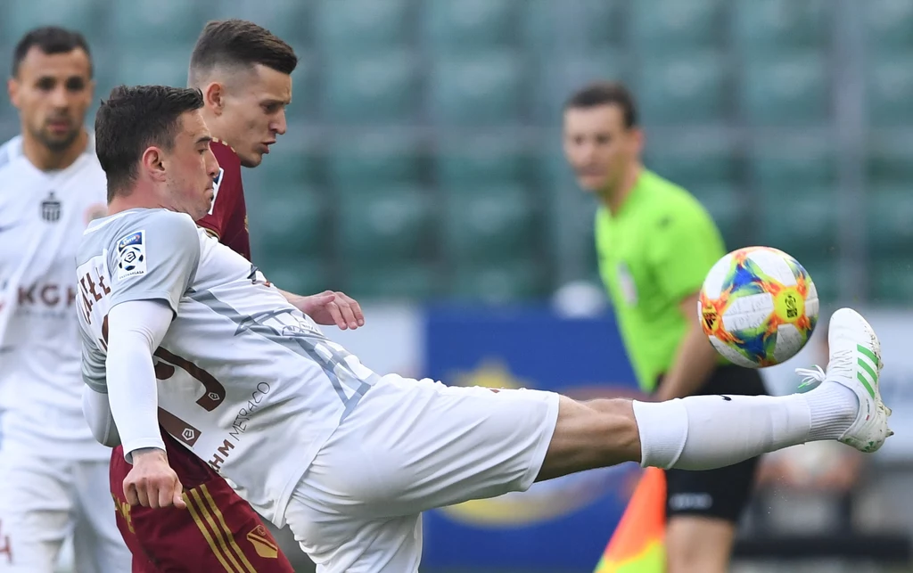 Legia Warszawa straciła koronę mistrza Polski w sezonie 2018/19 Legia Warszawa straciła koronę mistrza Polski w sezonie 2018/19