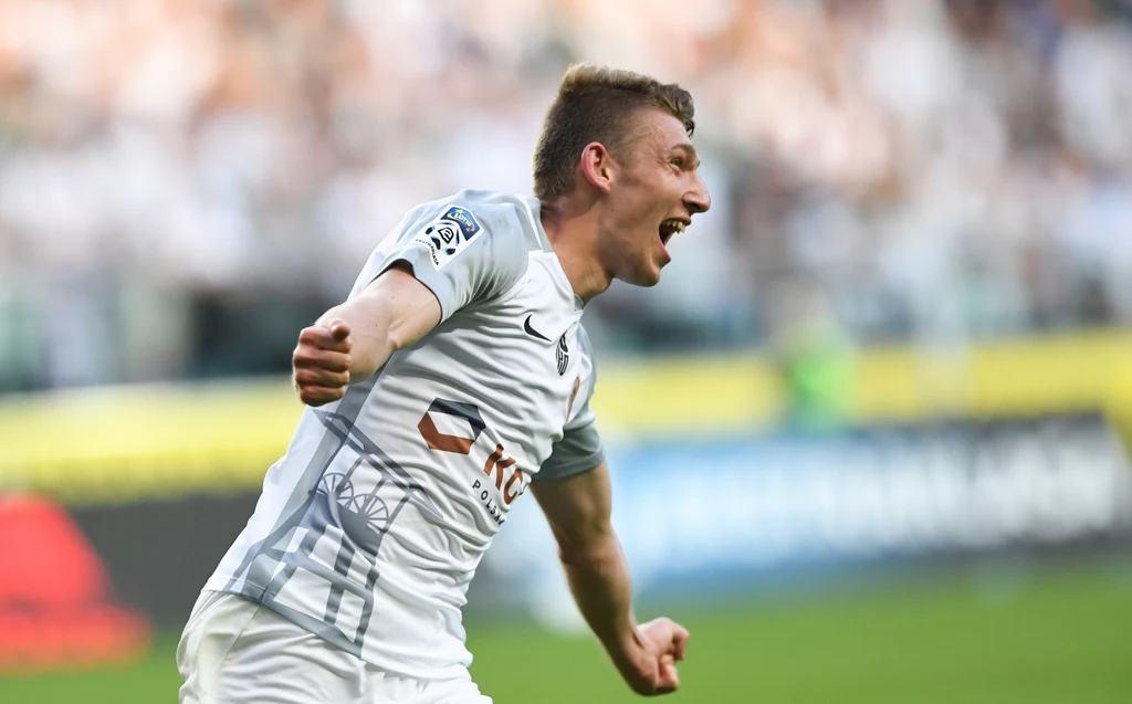 Legia Warszawa straciła koronę mistrza Polski w sezonie 2018/19 Legia Warszawa straciła koronę mistrza Polski w sezonie 2018/19