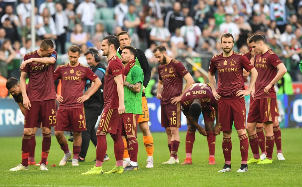 Legia Warszawa straciła koronę mistrza Polski w sezonie 2018/19 Legia Warszawa straciła koronę mistrza Polski w sezonie 2018/19