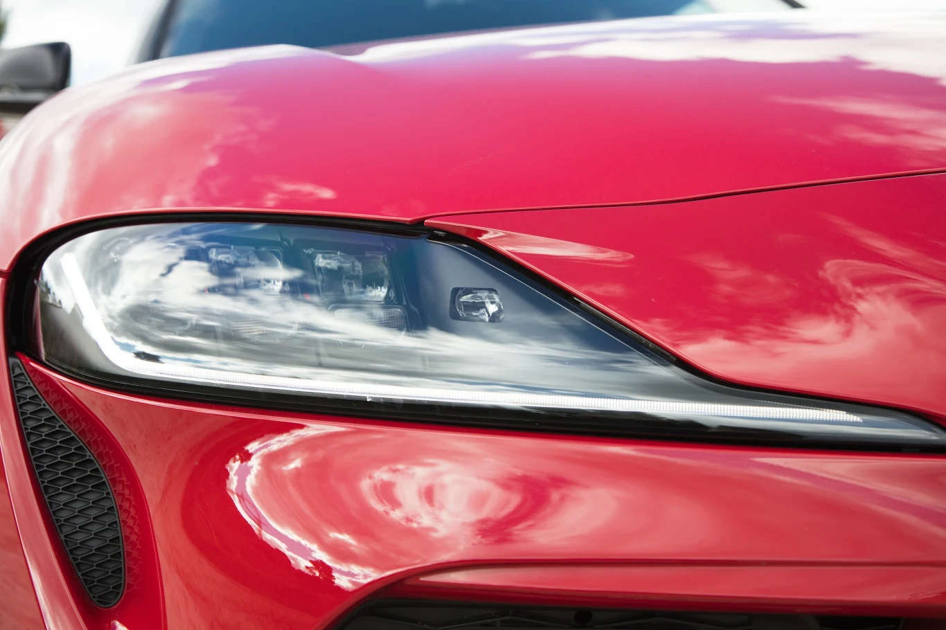 Toyota GR Supra na zdjęciach