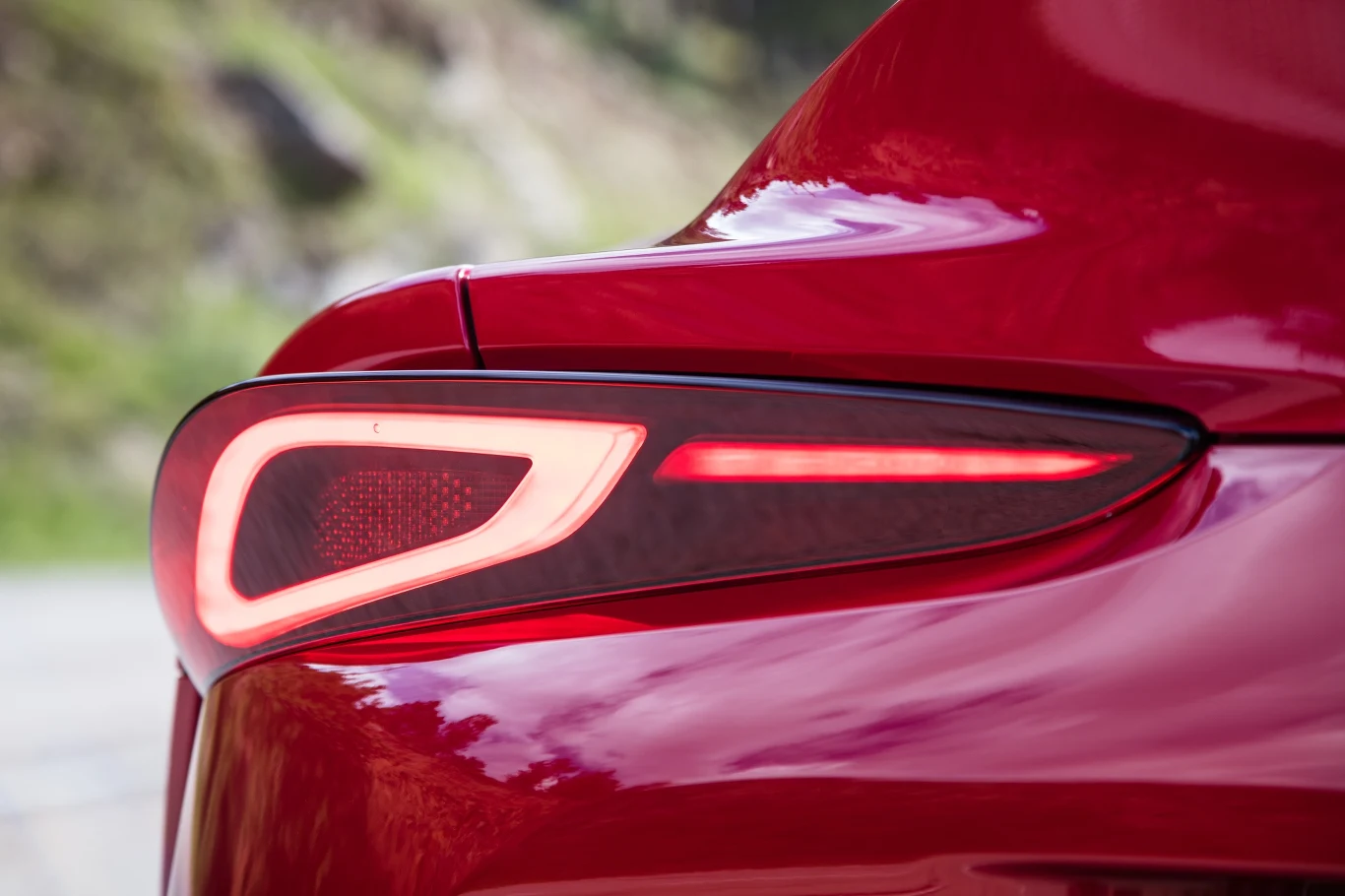 Toyota GR Supra na zdjęciach