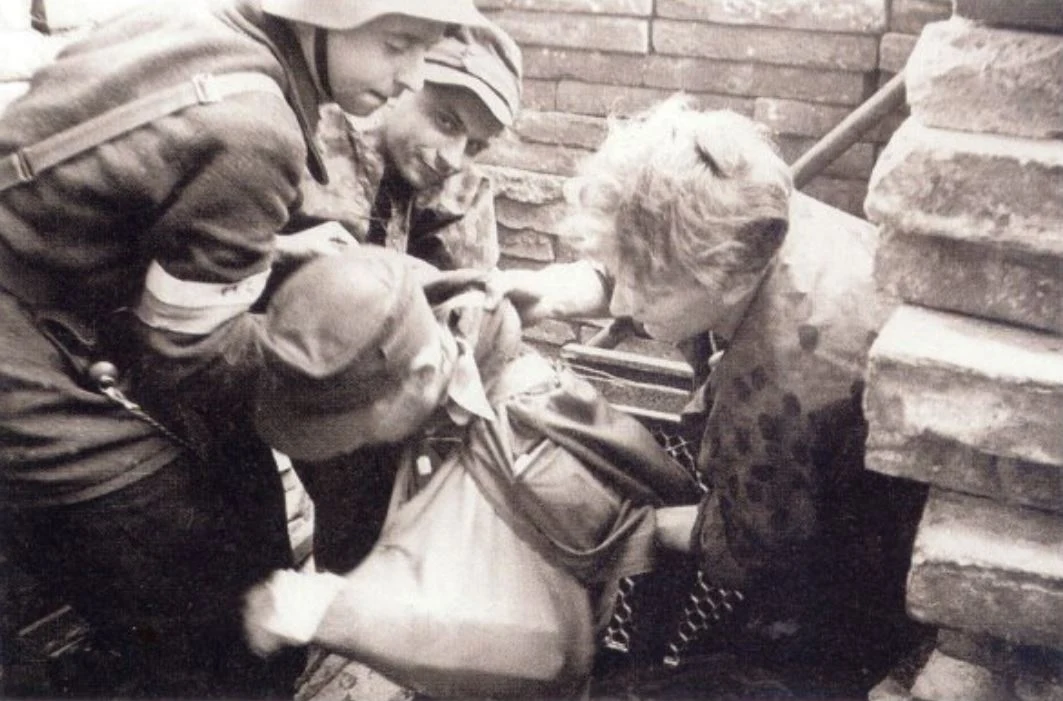 Wyjście ze Starówki na ul. Wareckiej