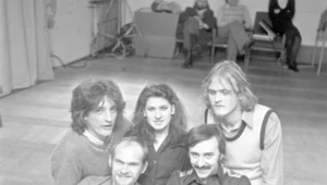 Bajm w 1979 r.: Beata Kozidrak w środku, Jarosław Kozidrak pierwszy z lewej w dolnym rzędzie