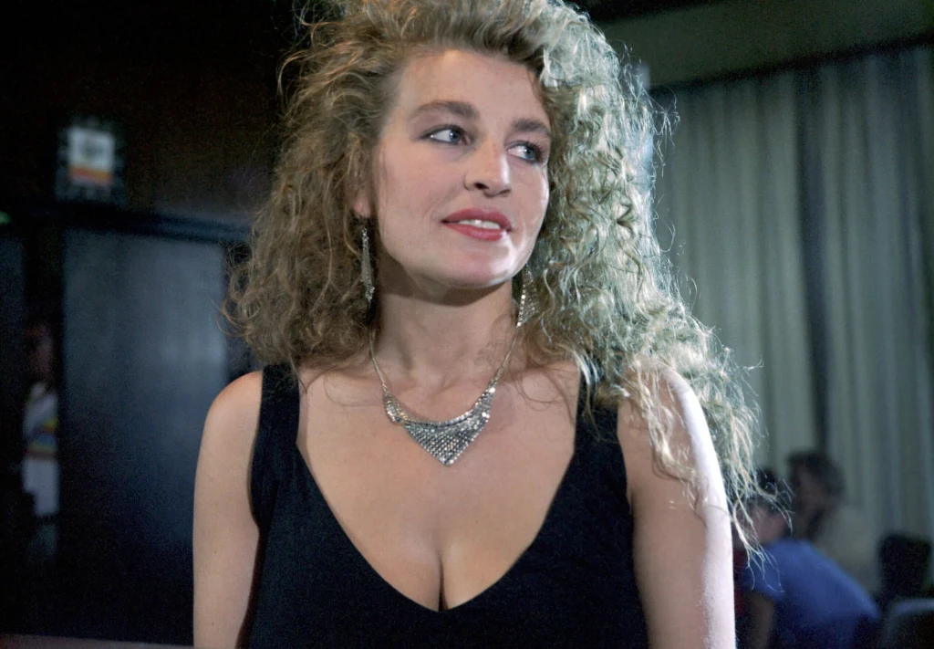 Danuta Lato - ujęcie z serialu "W Labiryncie"