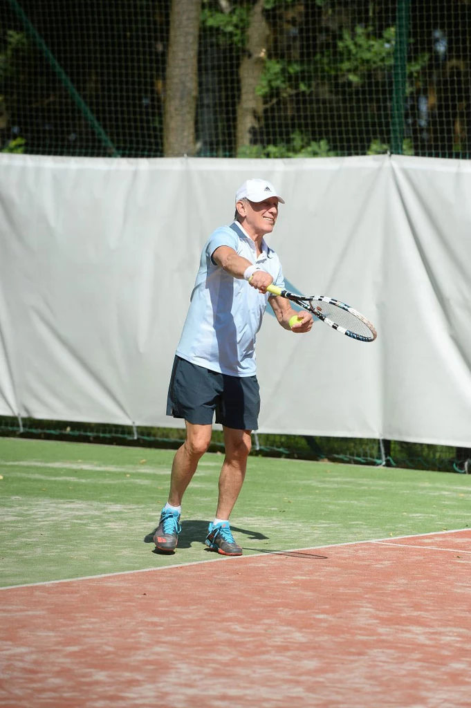 Jan Englert podczas meczu finałowego Gentelmen's Tennis Cup 2018