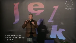 Daniel Everett podczas wykładu odbywającego się w ramach Copernicus Festival w Krakowie