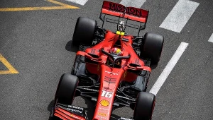 Charles Leclerc za kierownicą