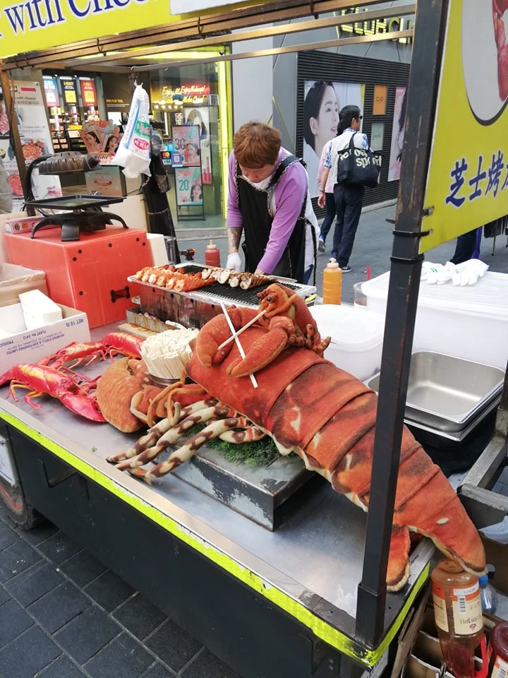 Koreański street food w centrum Seulu Koreański street food w centrum Seulu