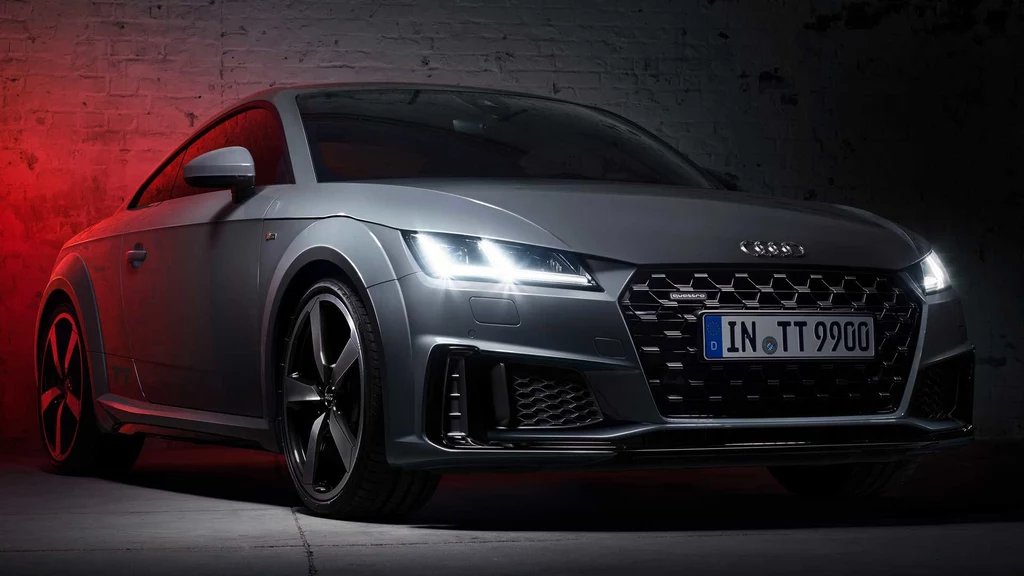 Audi TT Quantum Gray Edition