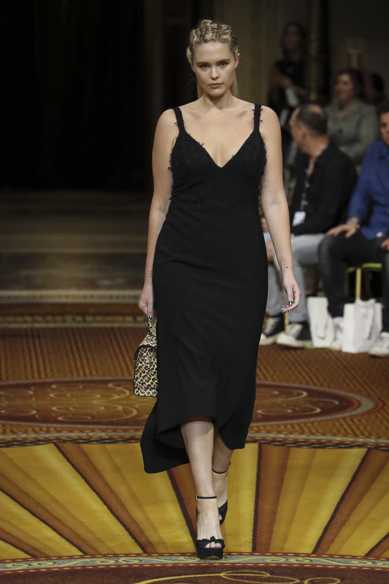 proj. Christian Siriano proj. Christian Siriano