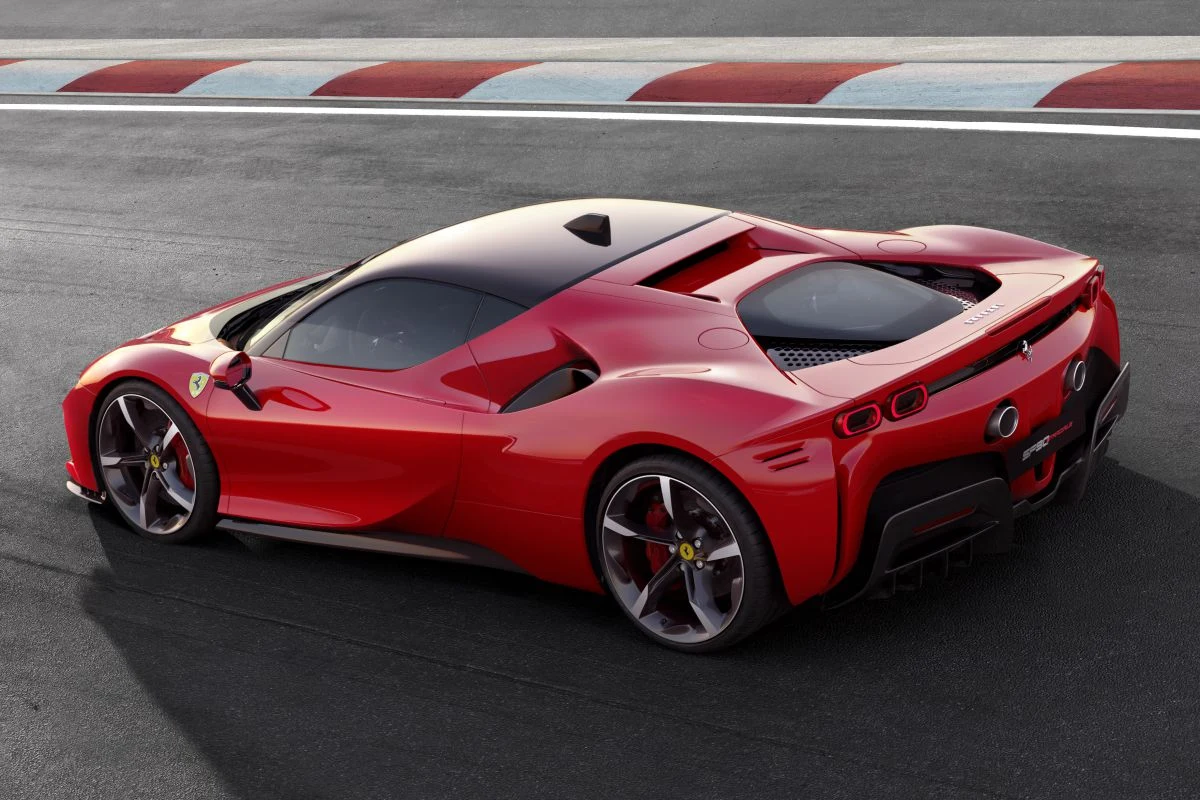 Ferrari SF90 Stradale Ferrari SF90 Stradale