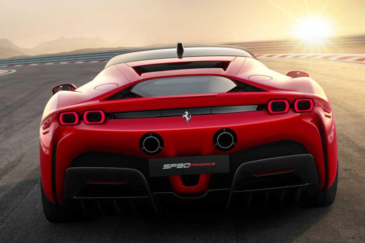 Ferrari SF90 Stradale Ferrari SF90 Stradale