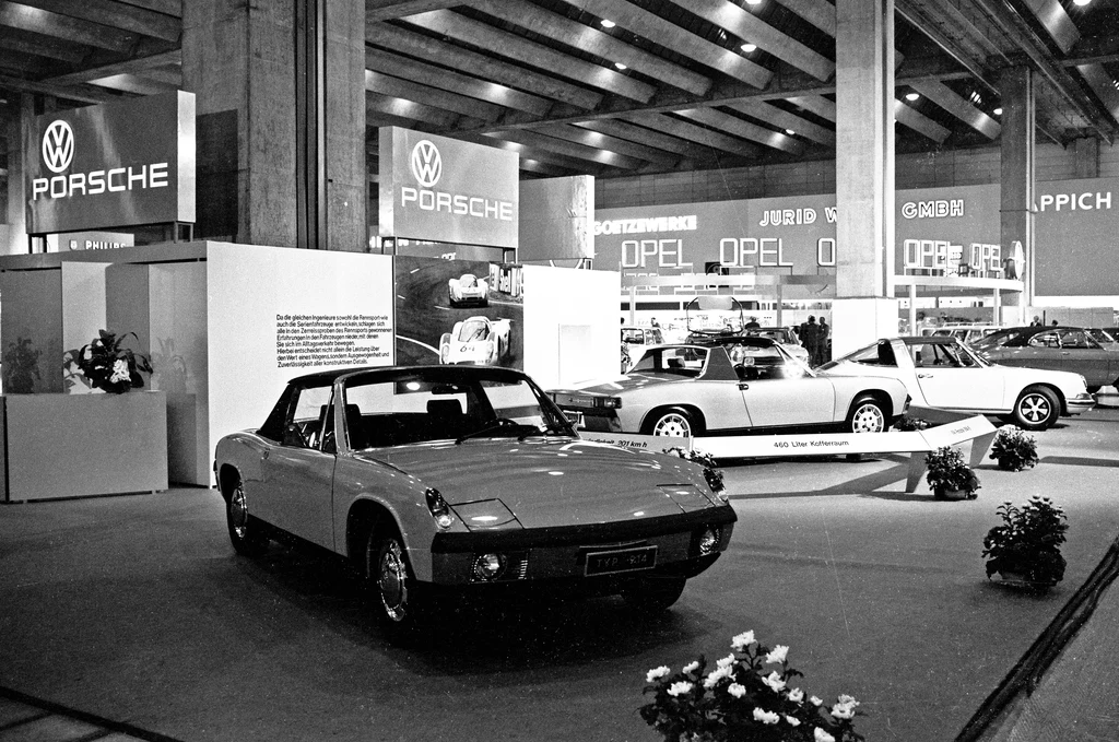 914/4 (z lewej) i 914/6 na International Motor Show we Frankfurcie w 1969 r.