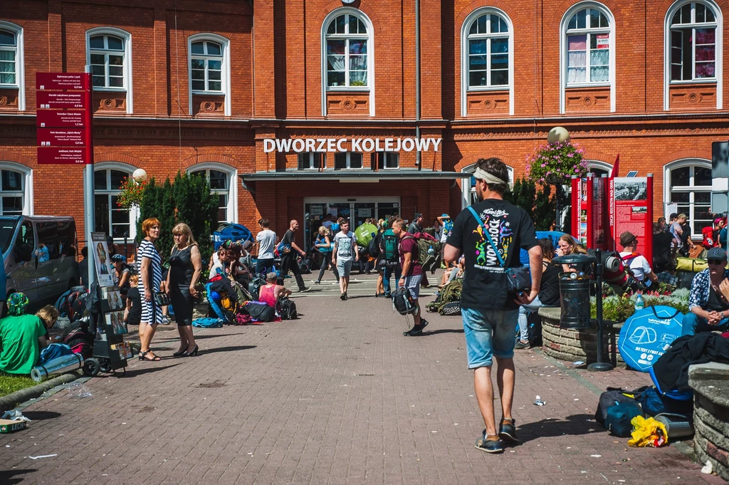 Wielu uczestników Pol'and'Rock Festival do Kostrzyna nad Odrą przyjeżdża pociągiem