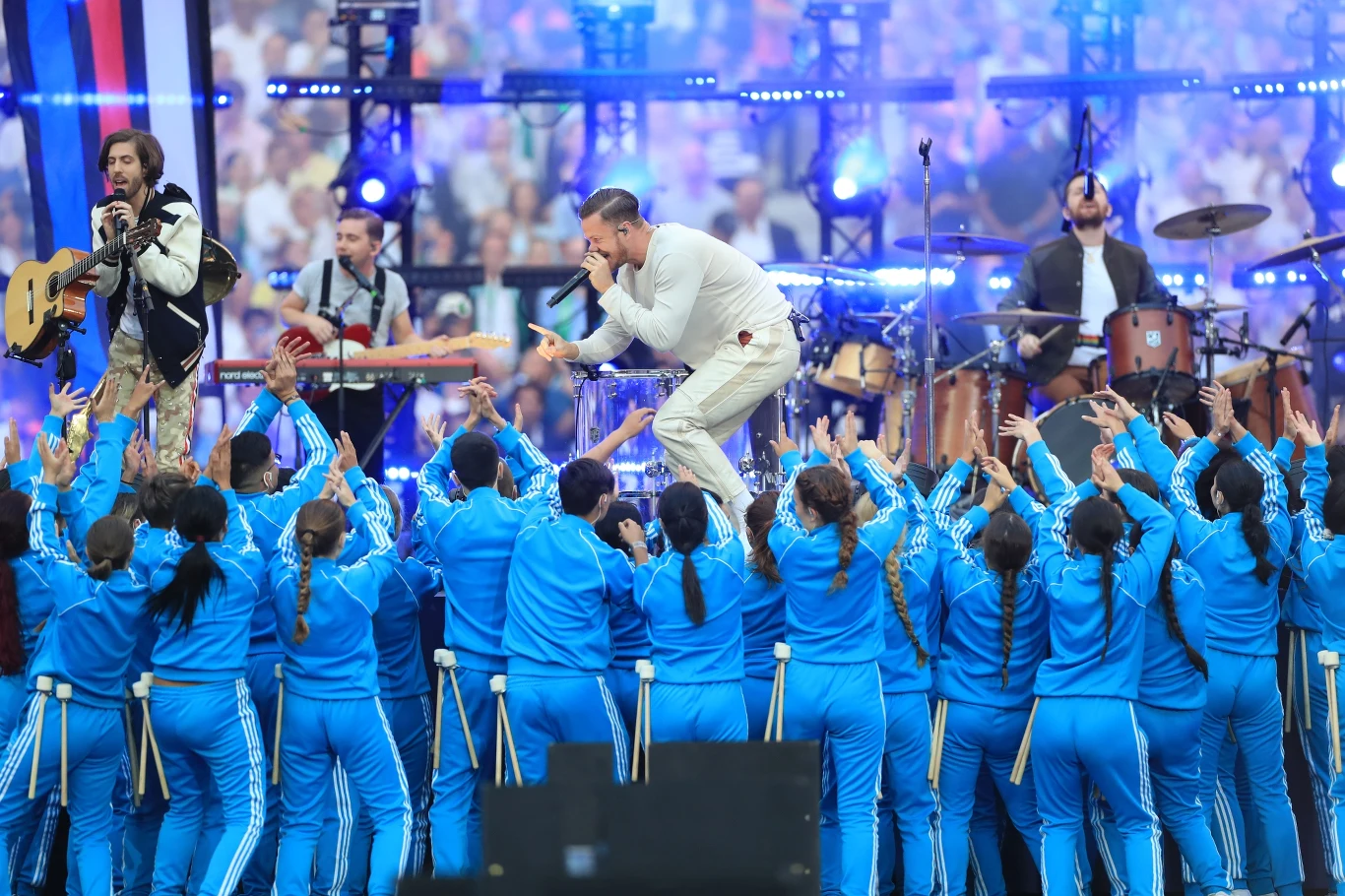 Zobacz zdjęcia z występu grupy Imagine Dragons przed finałem piłkarskiej Ligi Mistrzów Zobacz zdjęcia z występu grupy Imagine Dragons przed finałem piłkarskiej Ligi Mistrzów