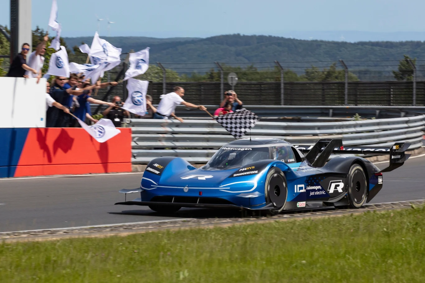 Volkswagen ID.R Volkswagen ID.R