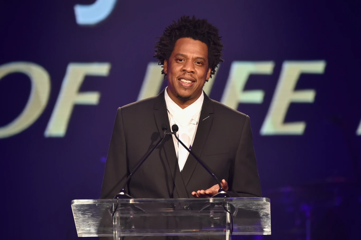 Jay-Z został miliarderem Jay-Z został miliarderem