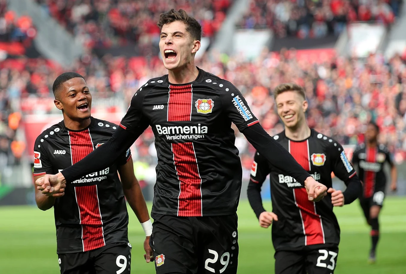 Kai Havertz (w środku) Kai Havertz (w środku)