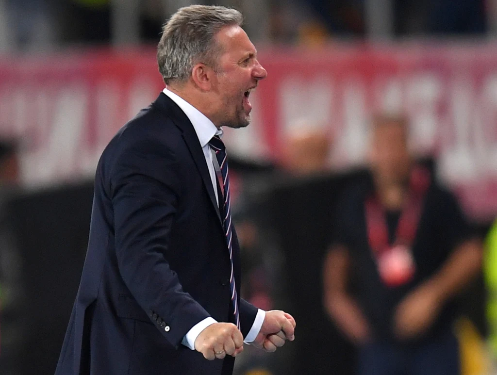 Jerzy Brzęczek cieszy się z gola dla Polski Jerzy Brzęczek cieszy się z gola dla Polski