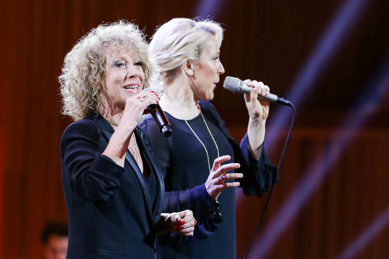 Zobacz zdjęcia z drugiego koncertu "Chwytaj dzień" w ramach Wodecki Twist Festiwal 2019 Alicja Majewska i Aga Zaryan Zobacz zdjęcia z drugiego koncertu "Chwytaj dzień" w ramach Wodecki Twist Festiwal 2019 Alicja Majewska i Aga Zaryan