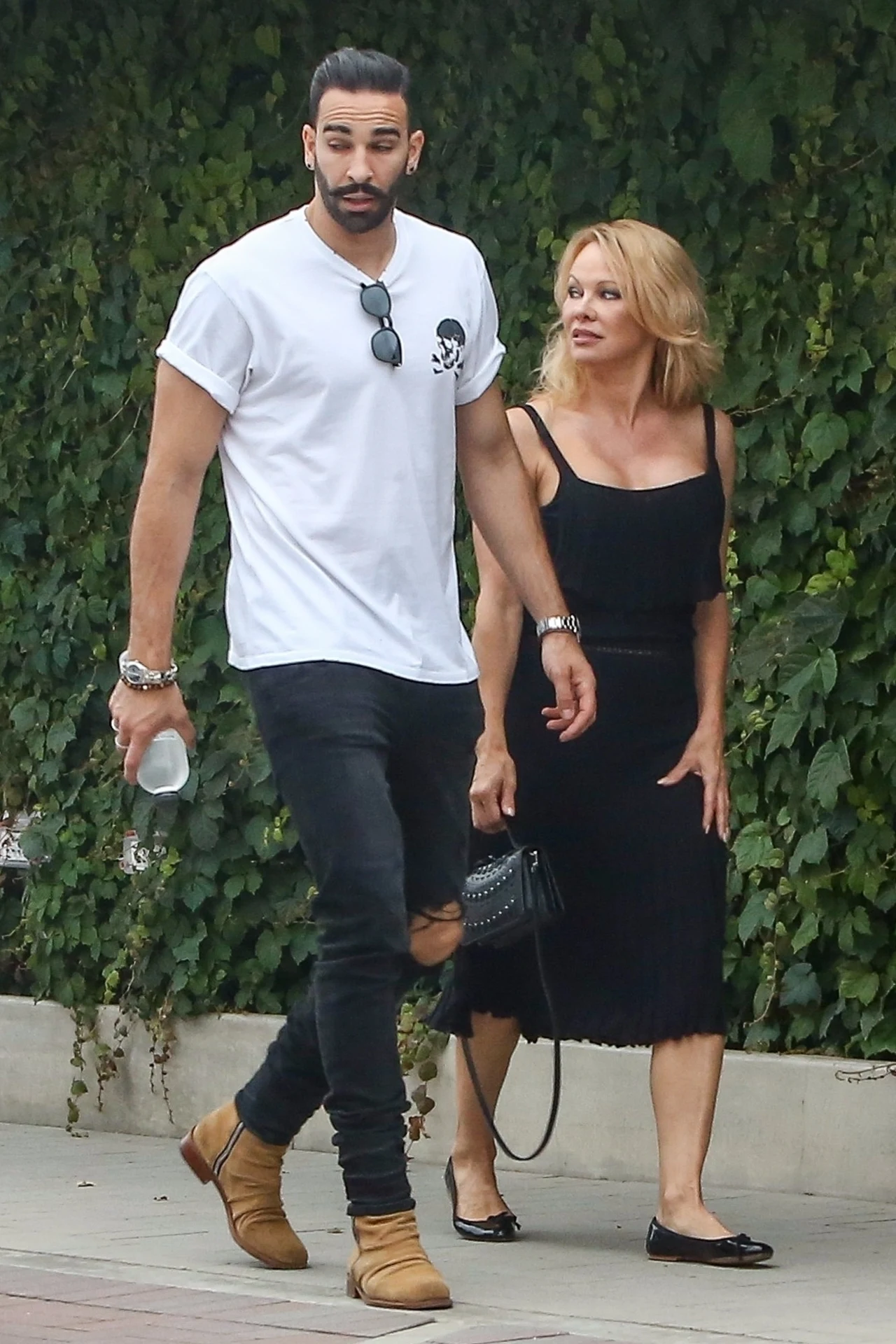 Pamela Anderson i Adil Rami