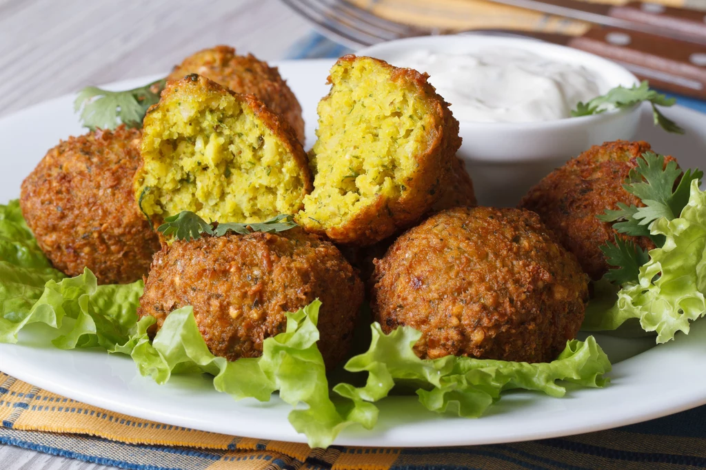 Falafel to jedno z najbardziej popularnych dań wegetariańskich