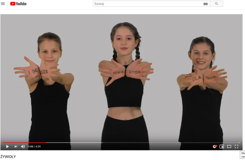Ania Dąbrówka w materiale Warsztatowej Akademii Musicalowej, fot. YouTube Ania Dąbrówka w materiale Warsztatowej Akademii Musicalowej, fot. YouTube