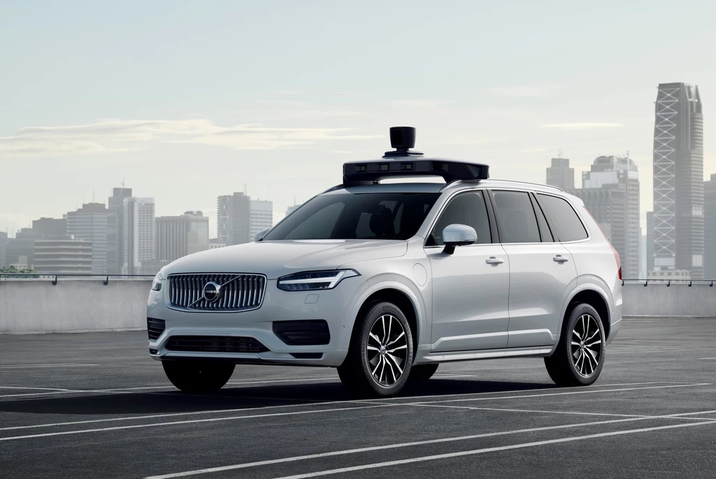 Autonomiczne Volvo XC90