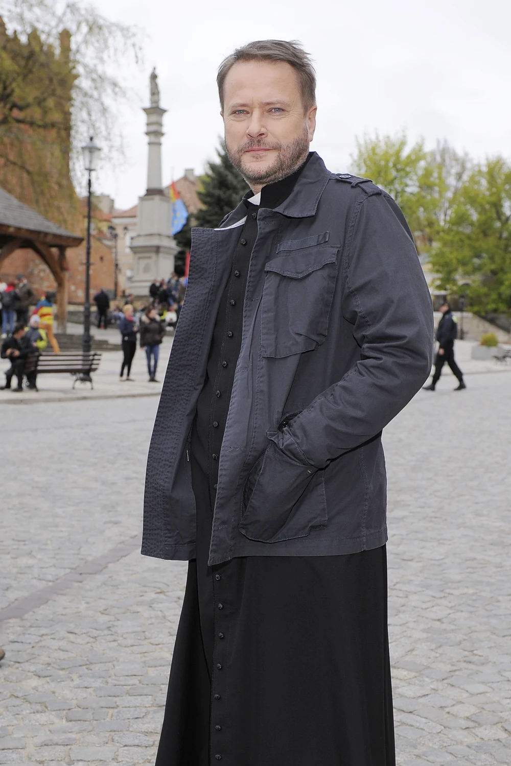 Żmijewski w "Ojcu Mateuszu"