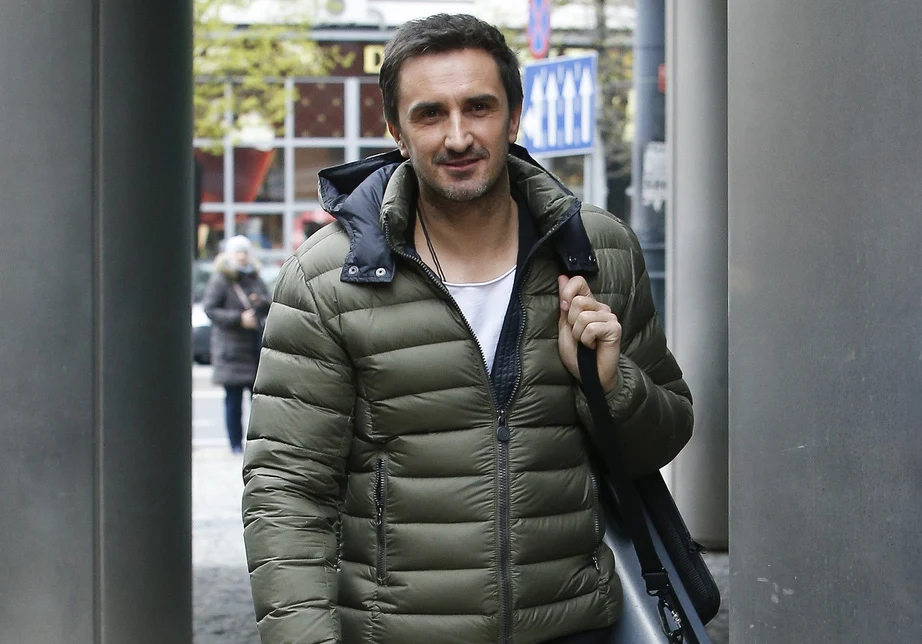 Sebastian Karpiel-Bułecka Sebastian Karpiel-Bułecka