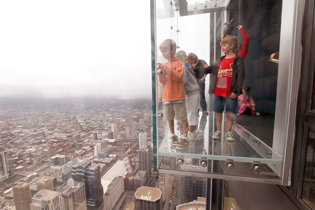 Willis Tower - najmłodsi turyści nie boją się wrażeń