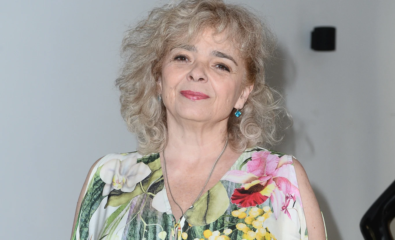 Katarzyna Grochola Katarzyna Grochola