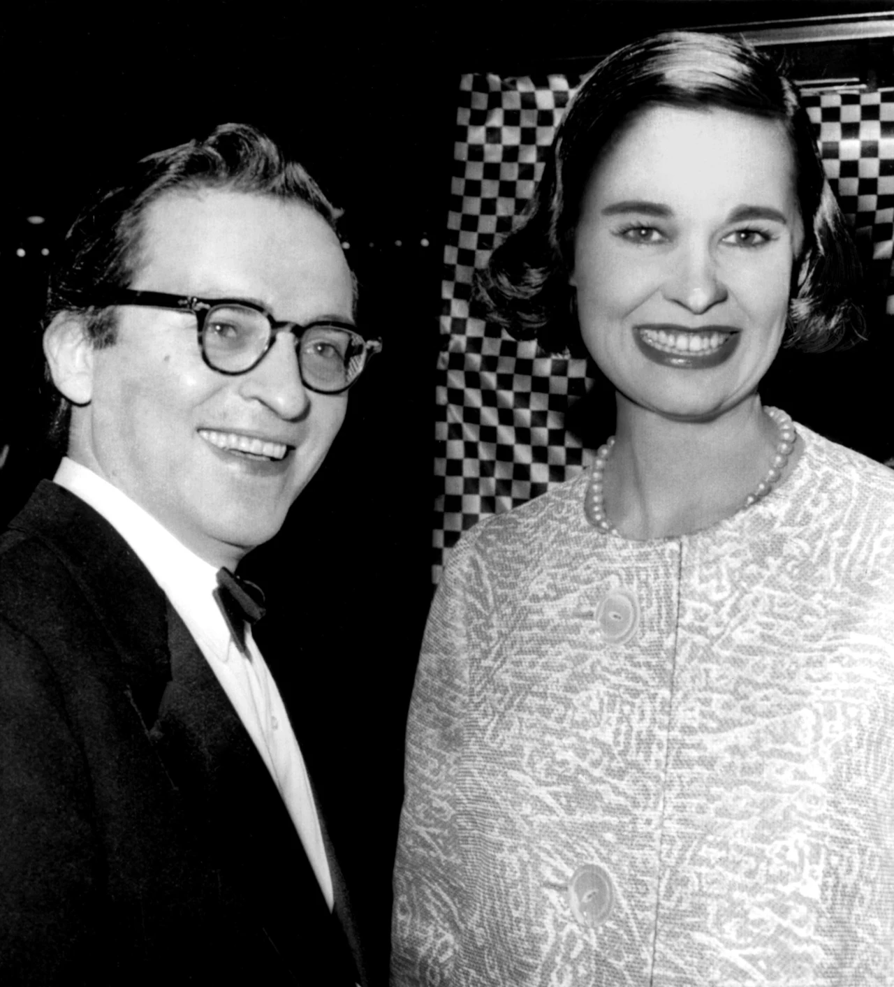 Gloria Vanderbilt z mężem Sidney'em Lumet, fot. East News Gloria Vanderbilt z mężem Sidney'em Lumet, fot. East News